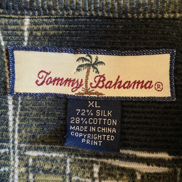Tommy Bahama shirt - Picture 2 of 5
